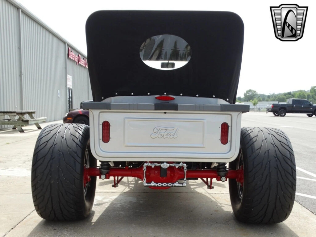 Silver with Flames 1923 Ford T-Bucket Other 408 Stroker V8 3 Speed