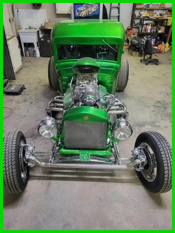 1932 Austin Bantam Street Rod / Hot Big Block 454, Show Quality, Candy Green