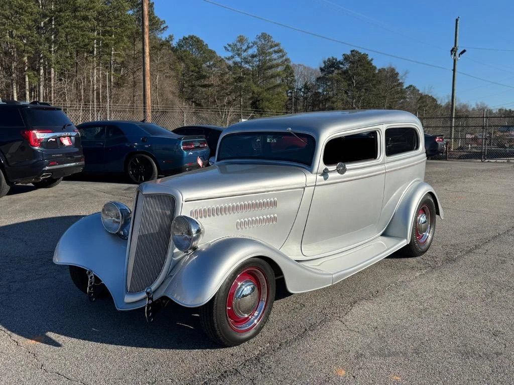 1934 Ford 2 door Sedan Street rod A/C