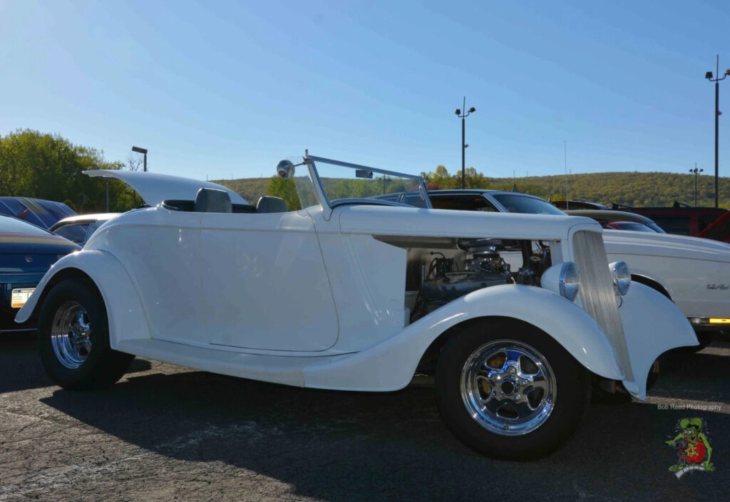 1934 Ford Roadster (outlaw Body) Titled as 34