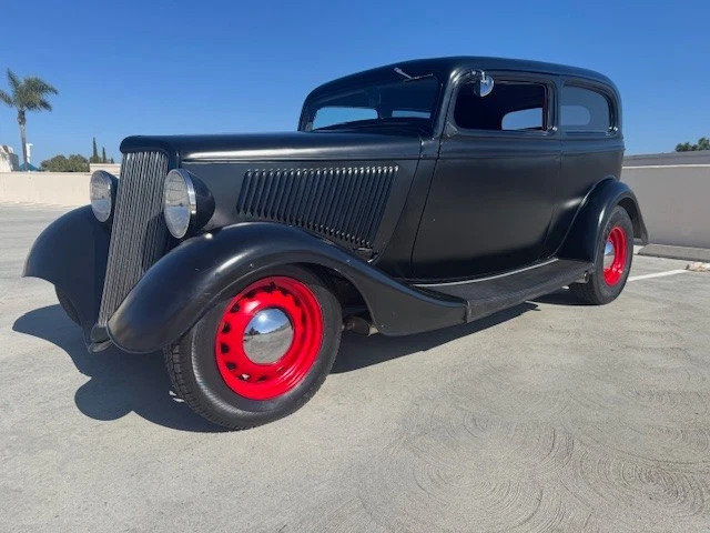 1934 Ford Tudor Sedan- hot rod / Street rod, Model A