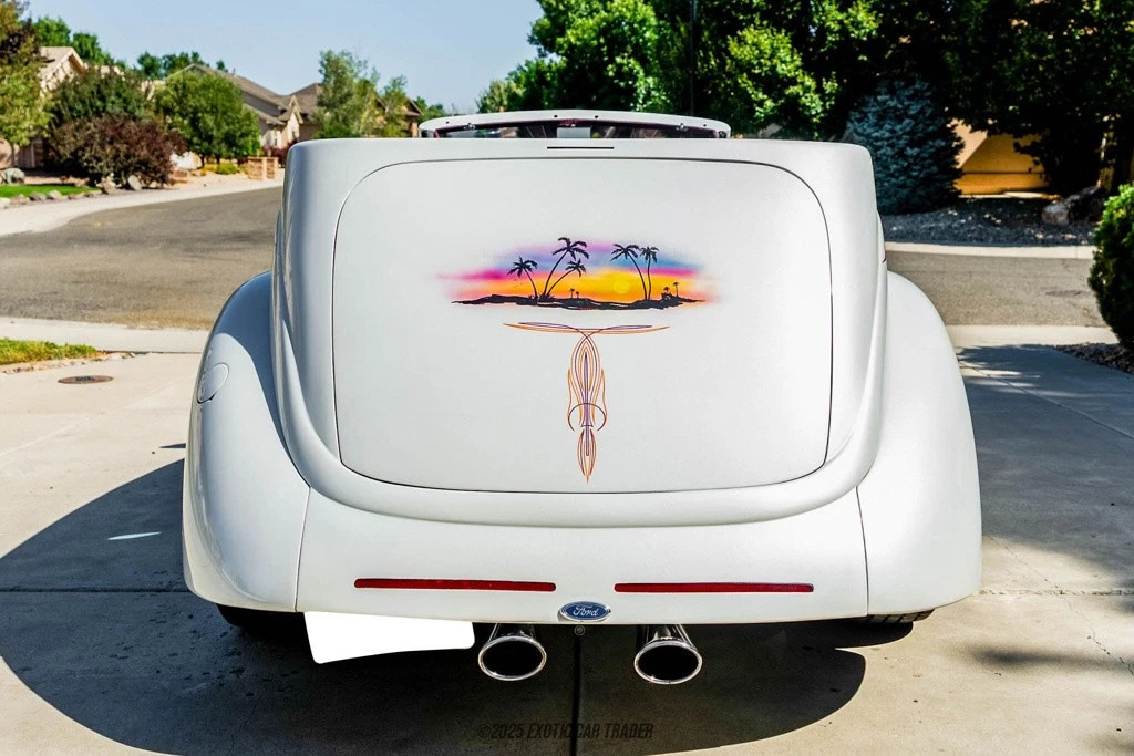 1937 Ford Model 78 Deluxe Hot Rod