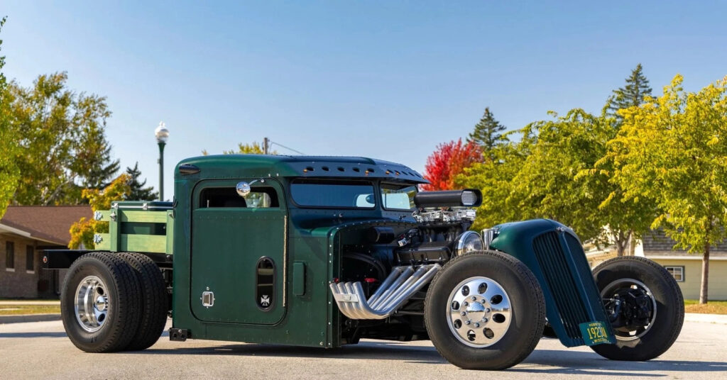 1949 Peterbilt 1-Ton Pickup Rat Rod Truck Chevy 454 Powerplant