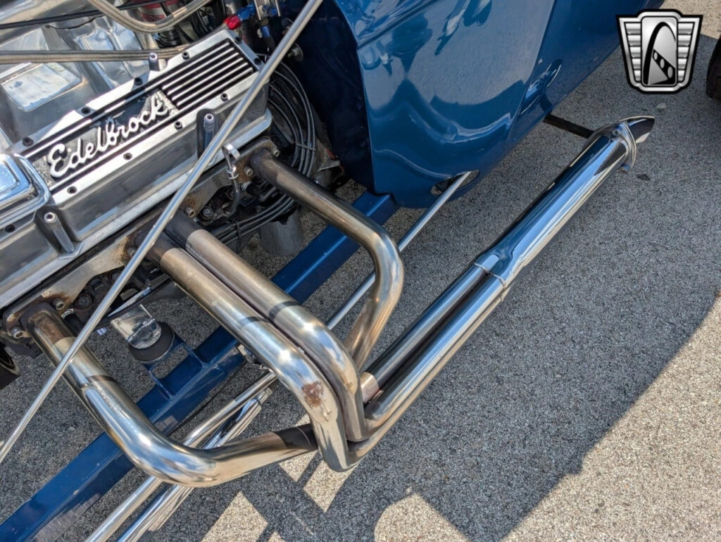 Blue 1923 Ford T-Bucket Hot Rod Sedan 350ci V8 3-Speed